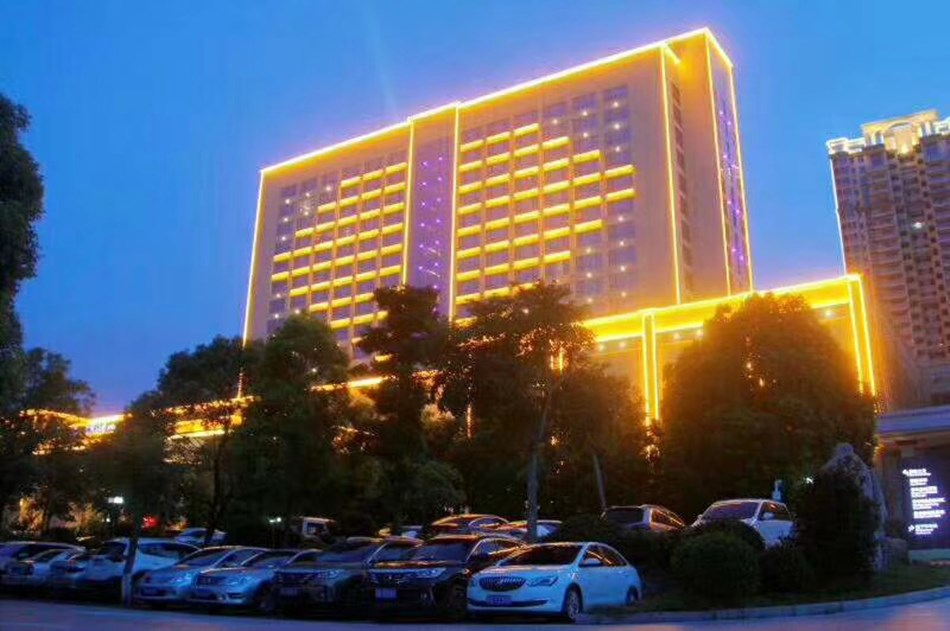 202205231003.png 1603076340269146.png